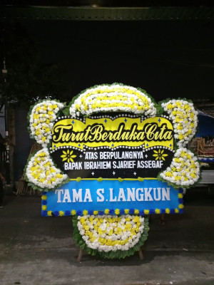 Papan Bunga Duka di Mimika Timur